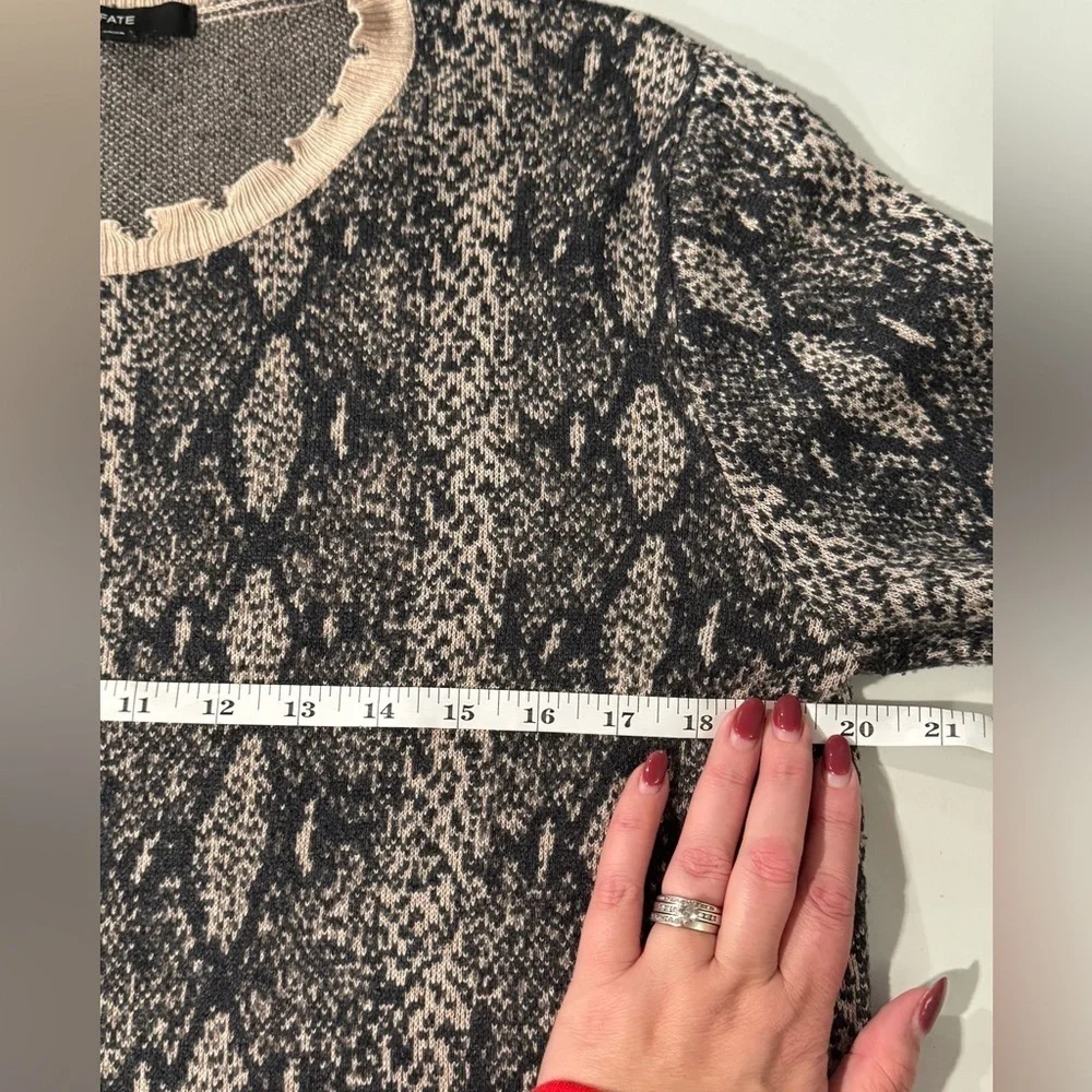 FATE Snakeskin Distressed Sweater Fringe Hem Wool Blend Size Small